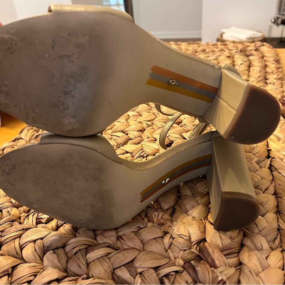 Sam Edelman women’s tan ankle strap heels size 7 3” heel - Picture 6 of 8